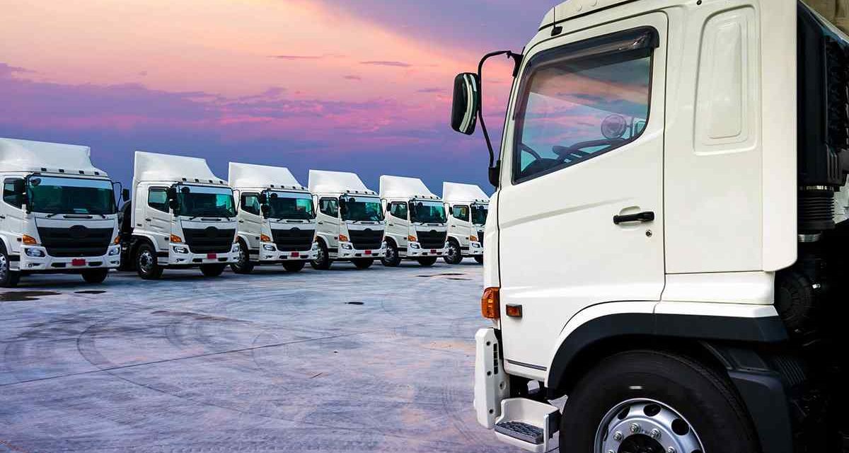 https://melaistransport.ca/wp-content/uploads/2017/08/inner_big_trucks_02-1200x640.jpg
